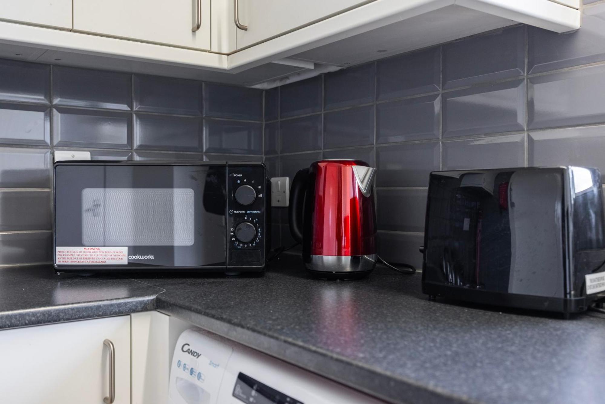 Excel O2 Stunning Large 3 Bedroom Apartment With Balcony Londen Buitenkant foto