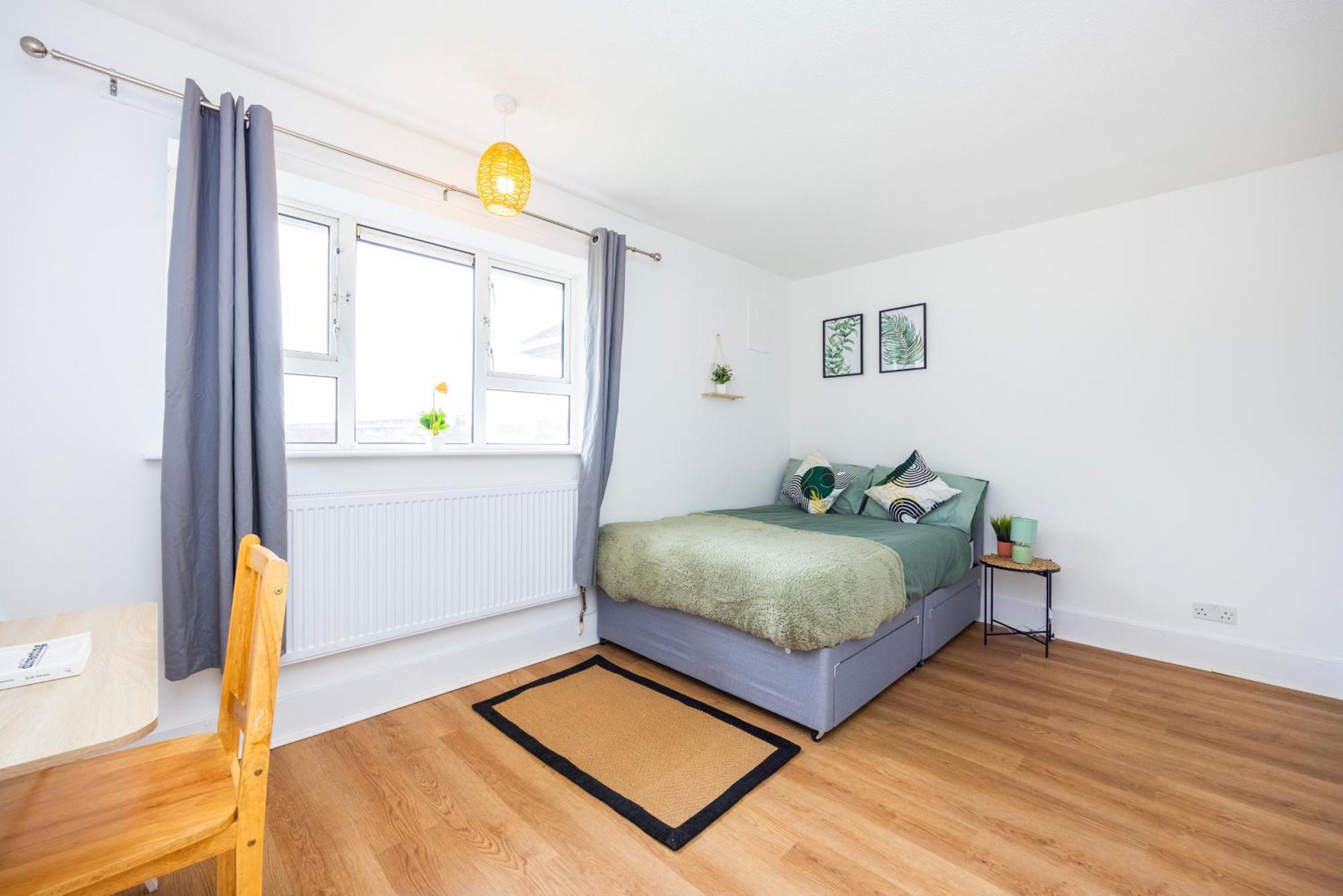 Excel O2 Stunning Large 3 Bedroom Apartment With Balcony Londen Buitenkant foto