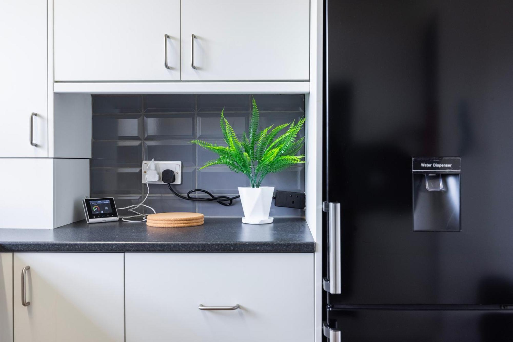 Excel O2 Stunning Large 3 Bedroom Apartment With Balcony Londen Buitenkant foto
